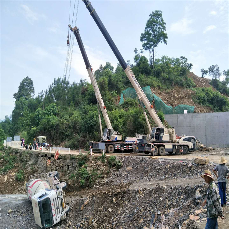 昌吉昌吉24小时应急道路救援吊装吊装现场实拍